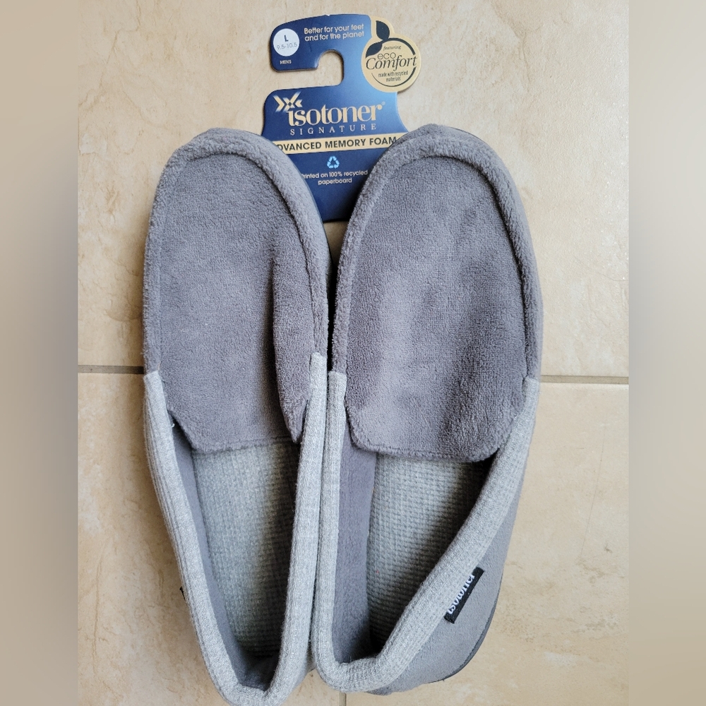 Isotoner Signature Soft Gray Comfort Slippers-Large